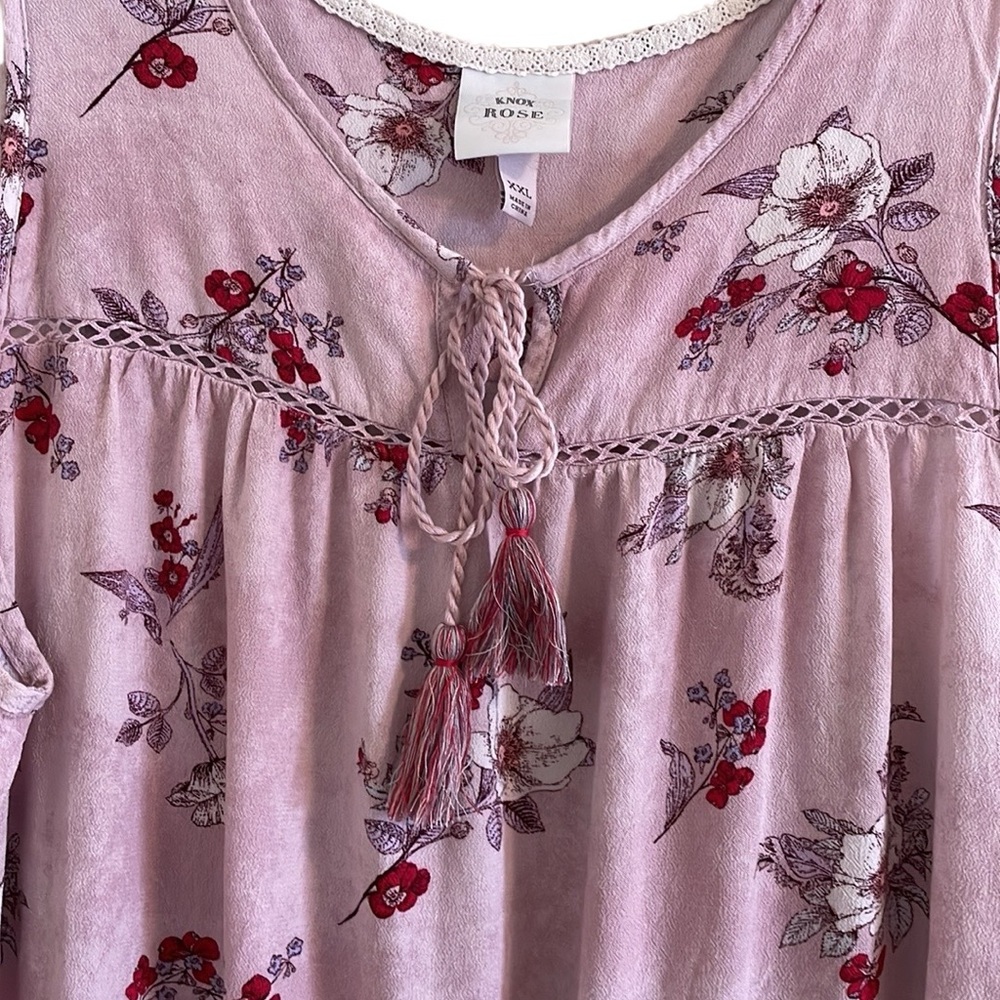 KNOX ROSE FLOWY PINK FLORAL SLEEVELESS PINK TOP Size XXL Tassel Tie Keyhole - Picture 5 of 12